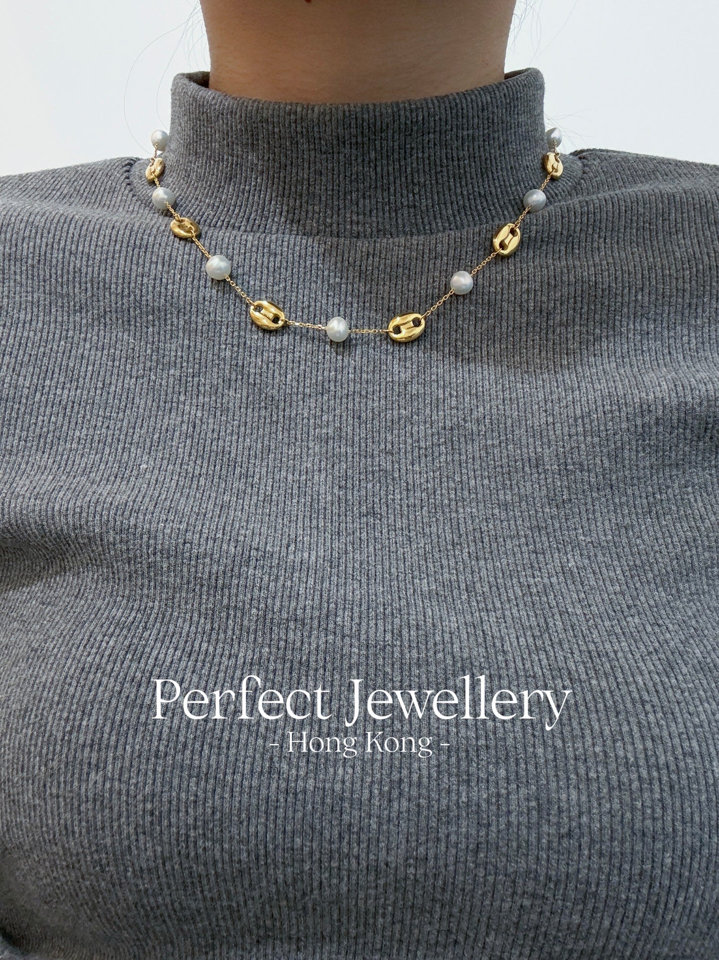 Pig-nose & Freshwater Pearl Stainless Steel Necklace |豬鼻子淡水珍珠滿天星鈦鋼項鍊