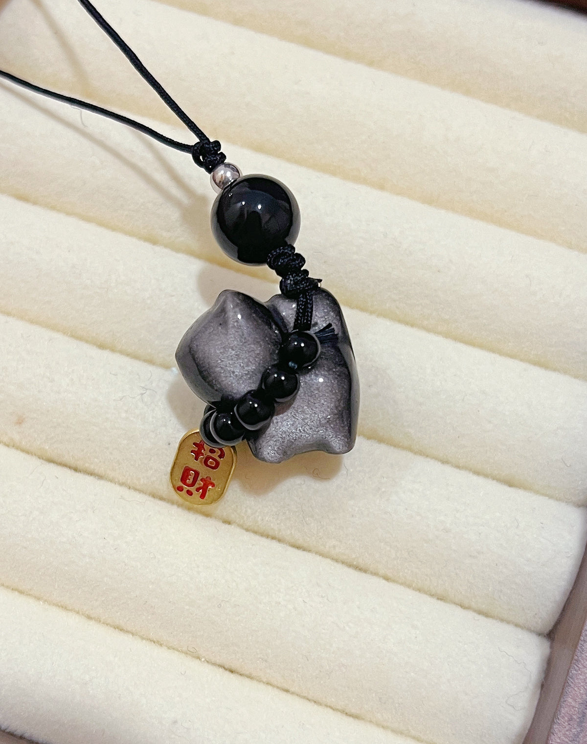 Silver Obsidian Cat 銀耀石貓貓掛件