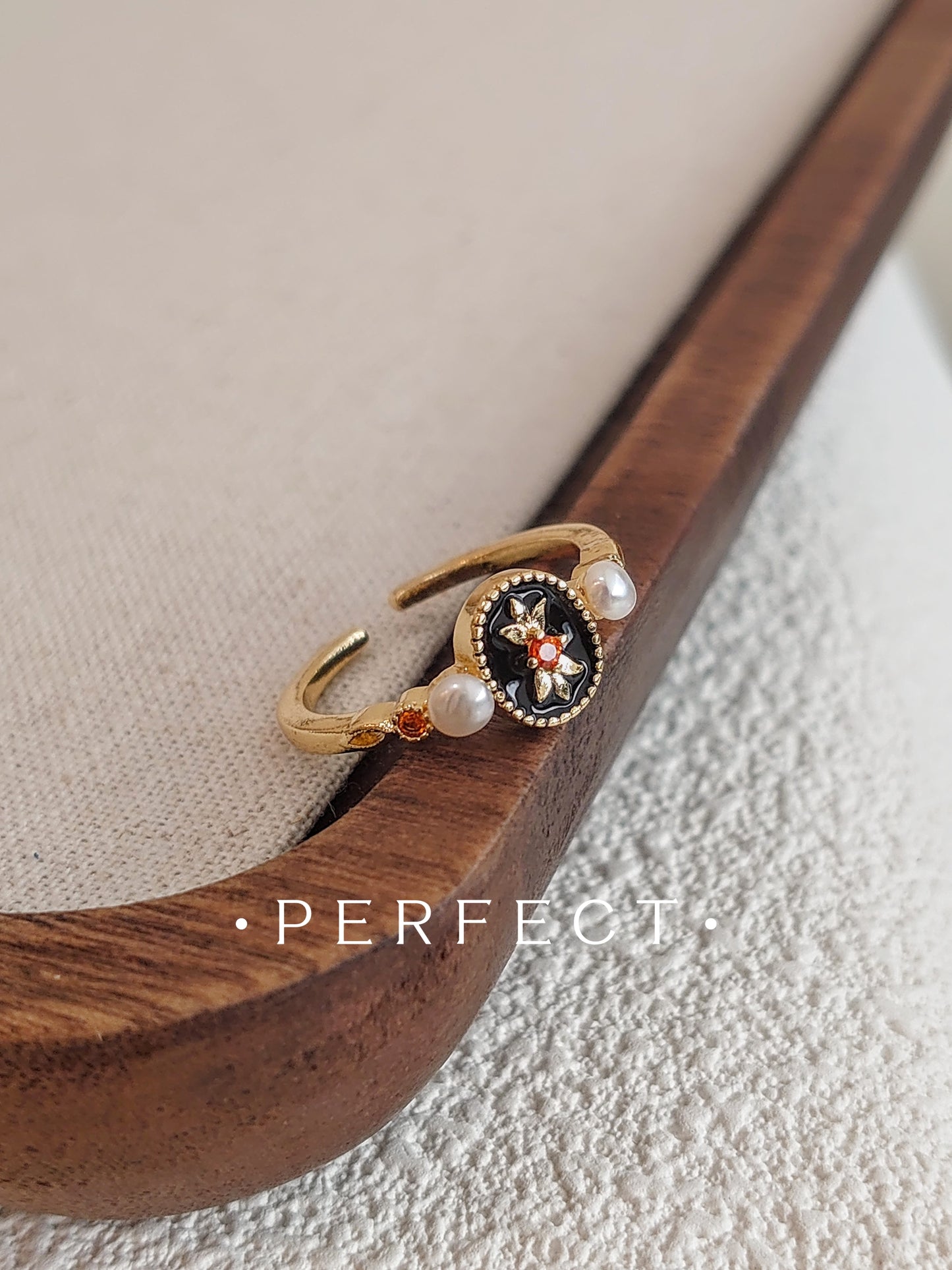 Freshwater Pearl Ring | 北極星珍珠戒指