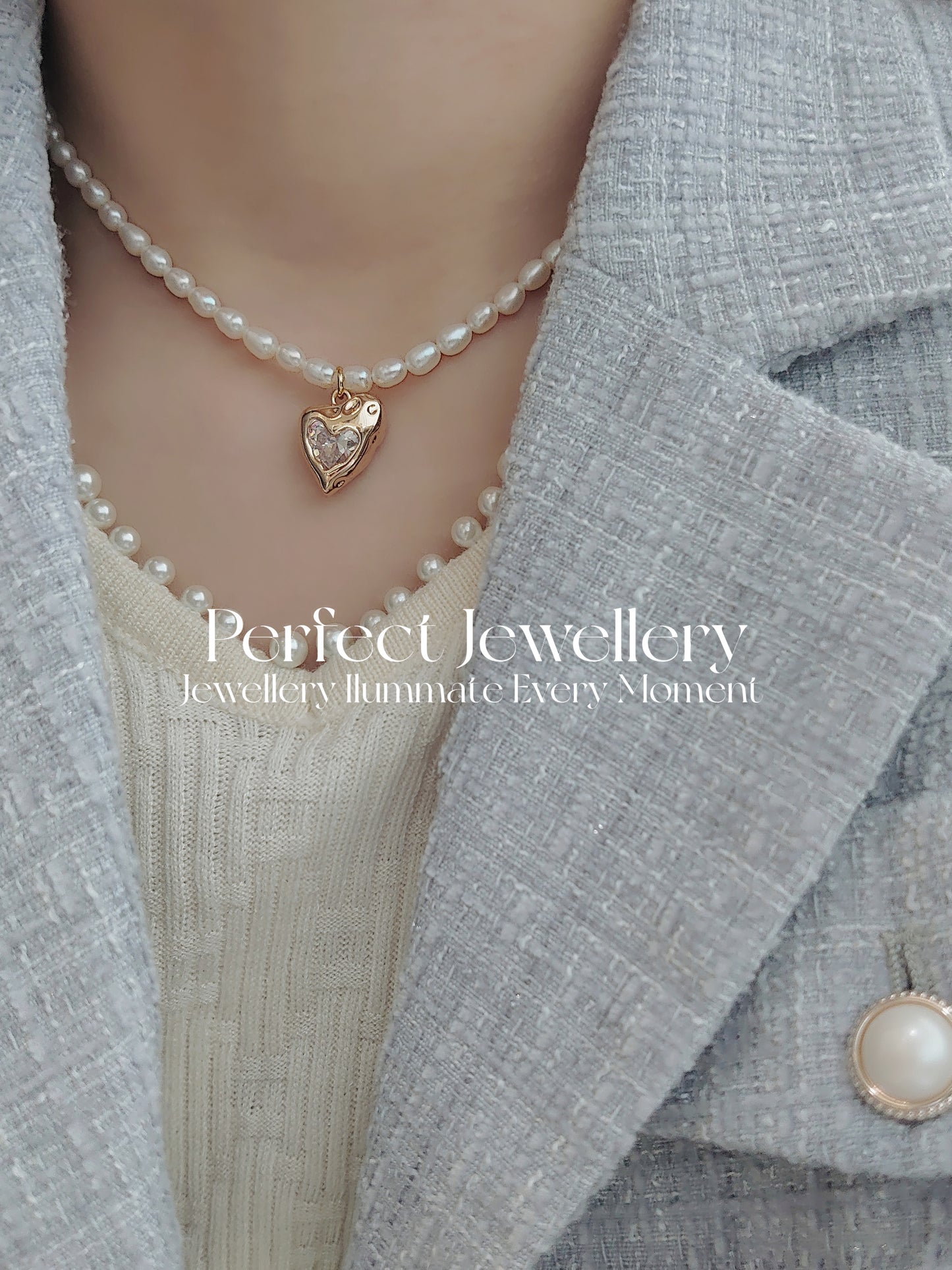 Heart Pendant Freshwater Pearl Necklace | 不對稱愛心米珠項鏈
