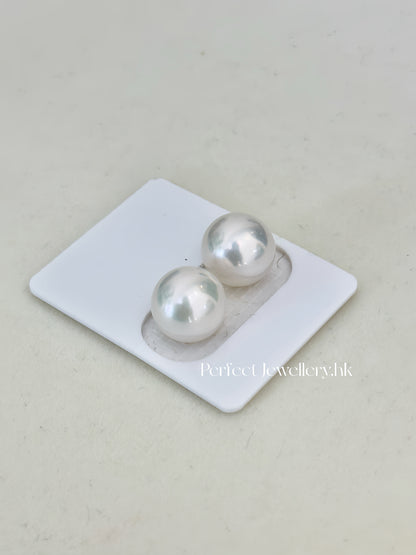 10.6mm Freshwater Pearl Pair ｜ 10.6mm 頂級極光淡水珍珠對珠