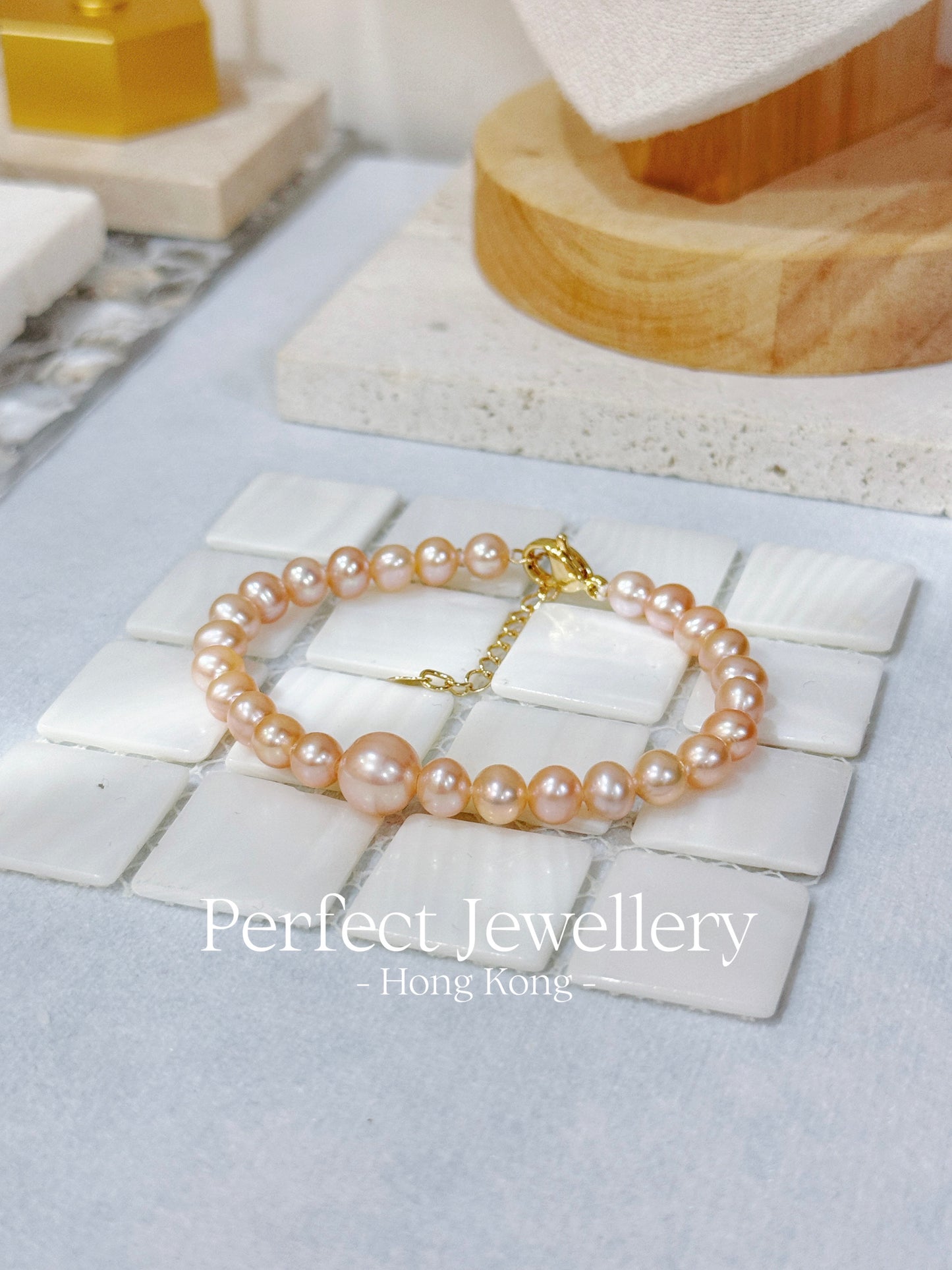 Orange Freshwater Pearl Bracelet | 橘子粉橙淡水珍珠手鍊