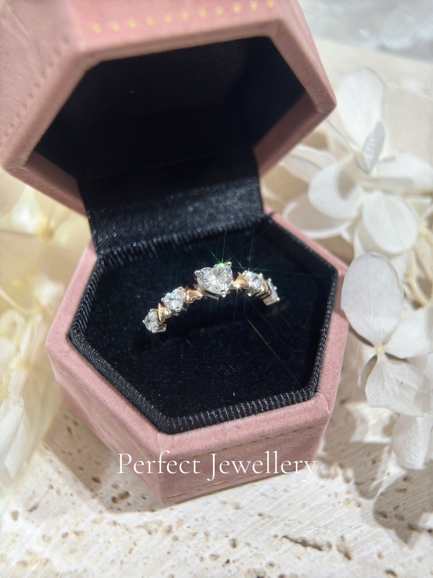 Heart 💓 Shape S925 Ring ✨ 爆閃高碳鑽雙色愛心戒指