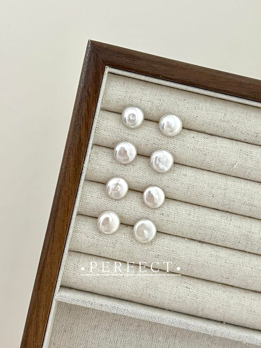 Freshwater Pearl Bottom S925 Earrings | 淡水珍珠鈕扣巴洛克S925耳釘