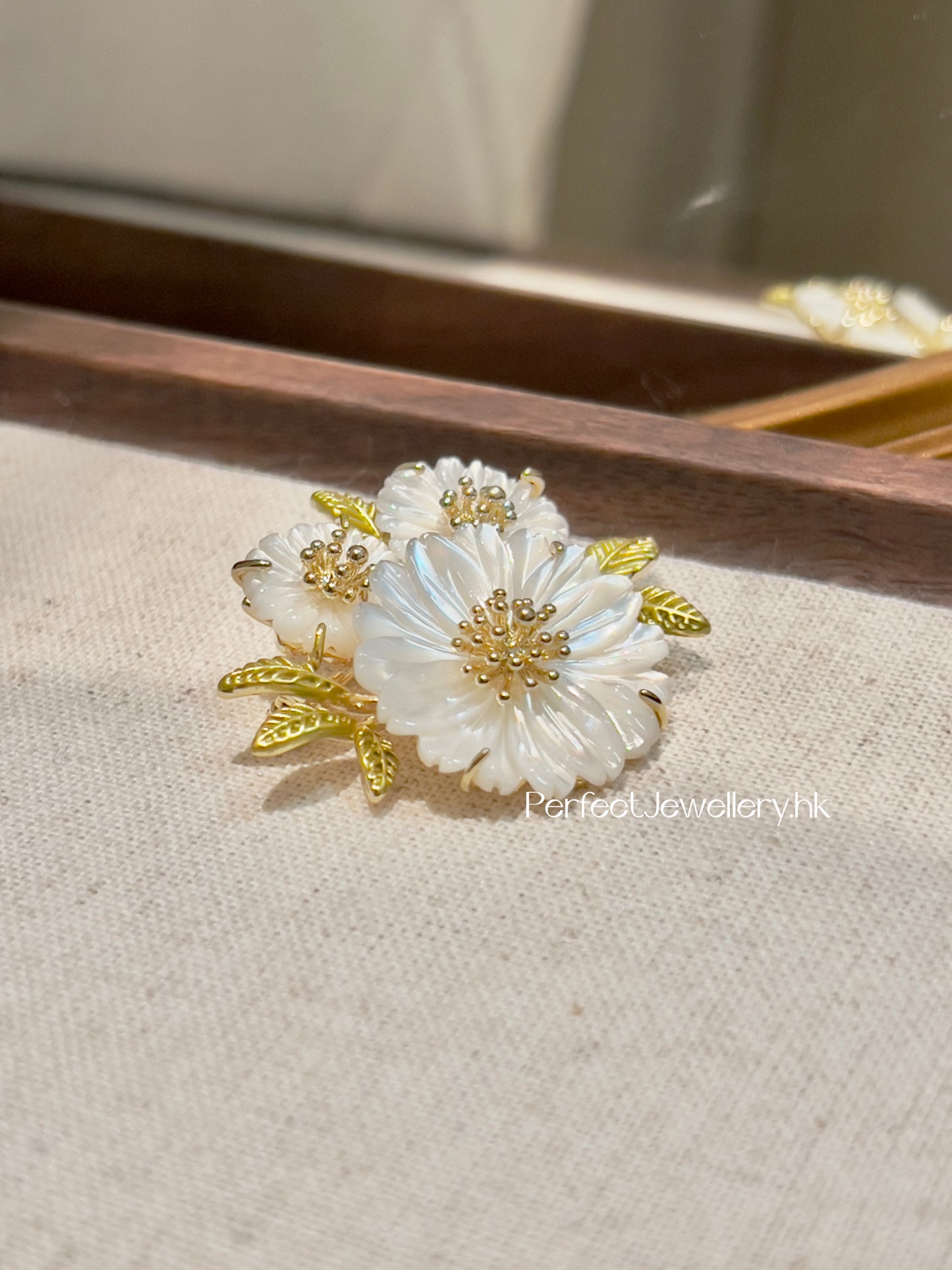 MOP Daisy Brooch