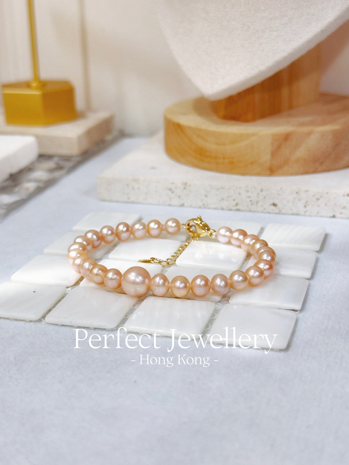 Orange Freshwater Pearl Bracelet | 橘子粉橙淡水珍珠手鍊