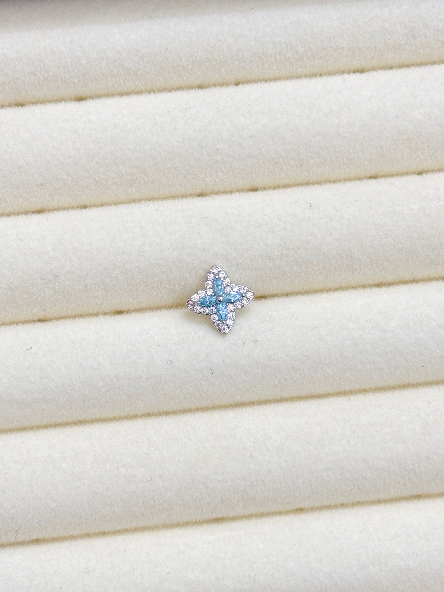 Stainless Steel Ear Studs 316L 耳骨釘 （新款）