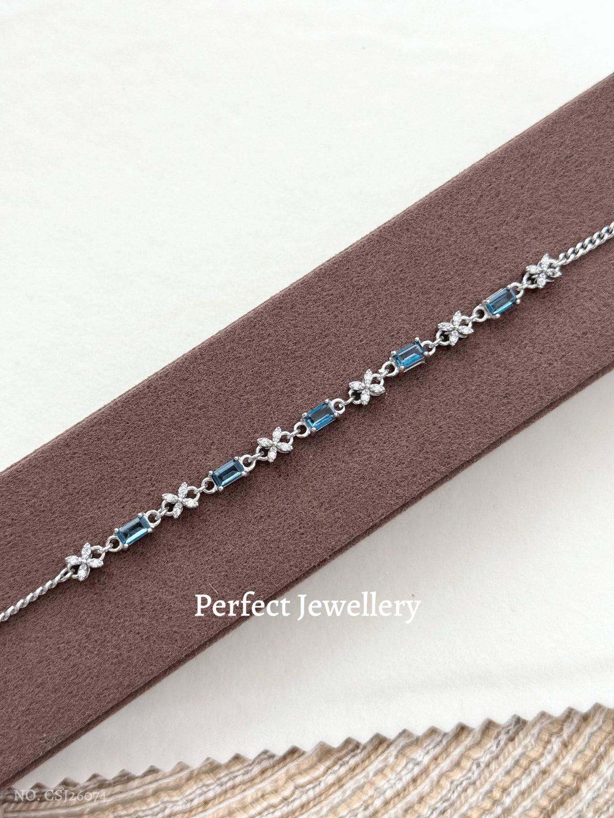 London Blue Topaz Brass Bracelet | 倫敦藍托帕梯方雪花手鏈