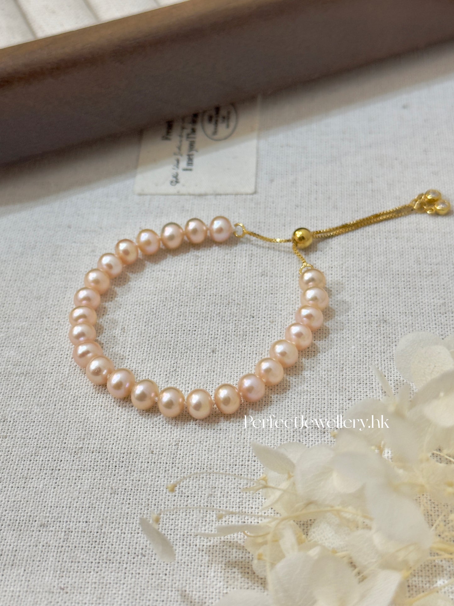 Freshwater Pearl S925 Bracelet | 粉橙淡水珍珠伸縮S925手鍊