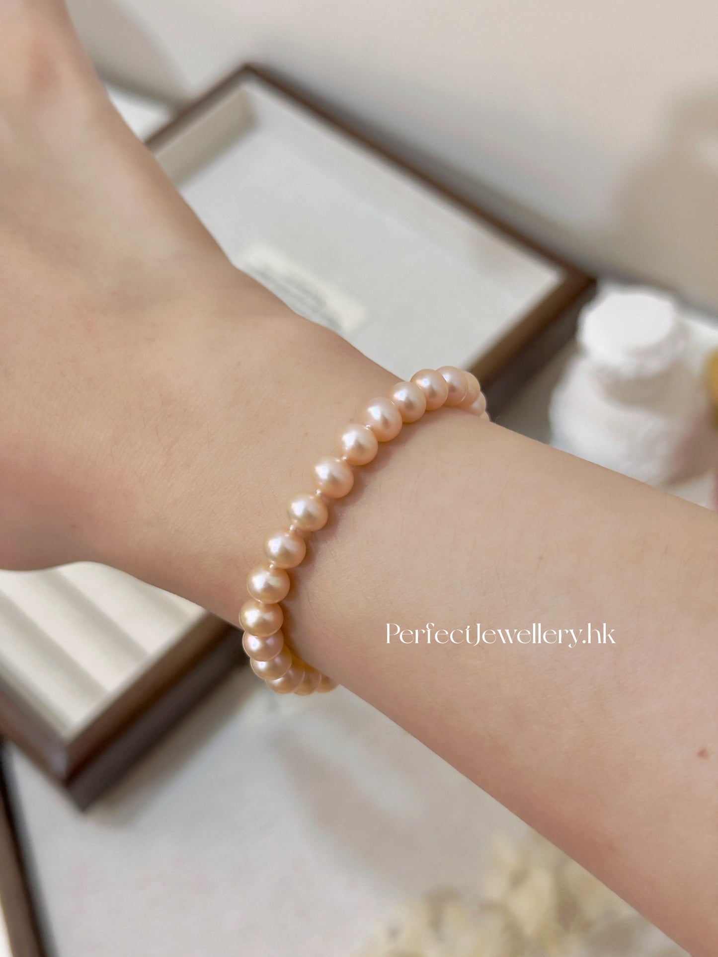 Freshwater Pearl S925 Bracelet | 粉橙淡水珍珠伸縮S925手鍊