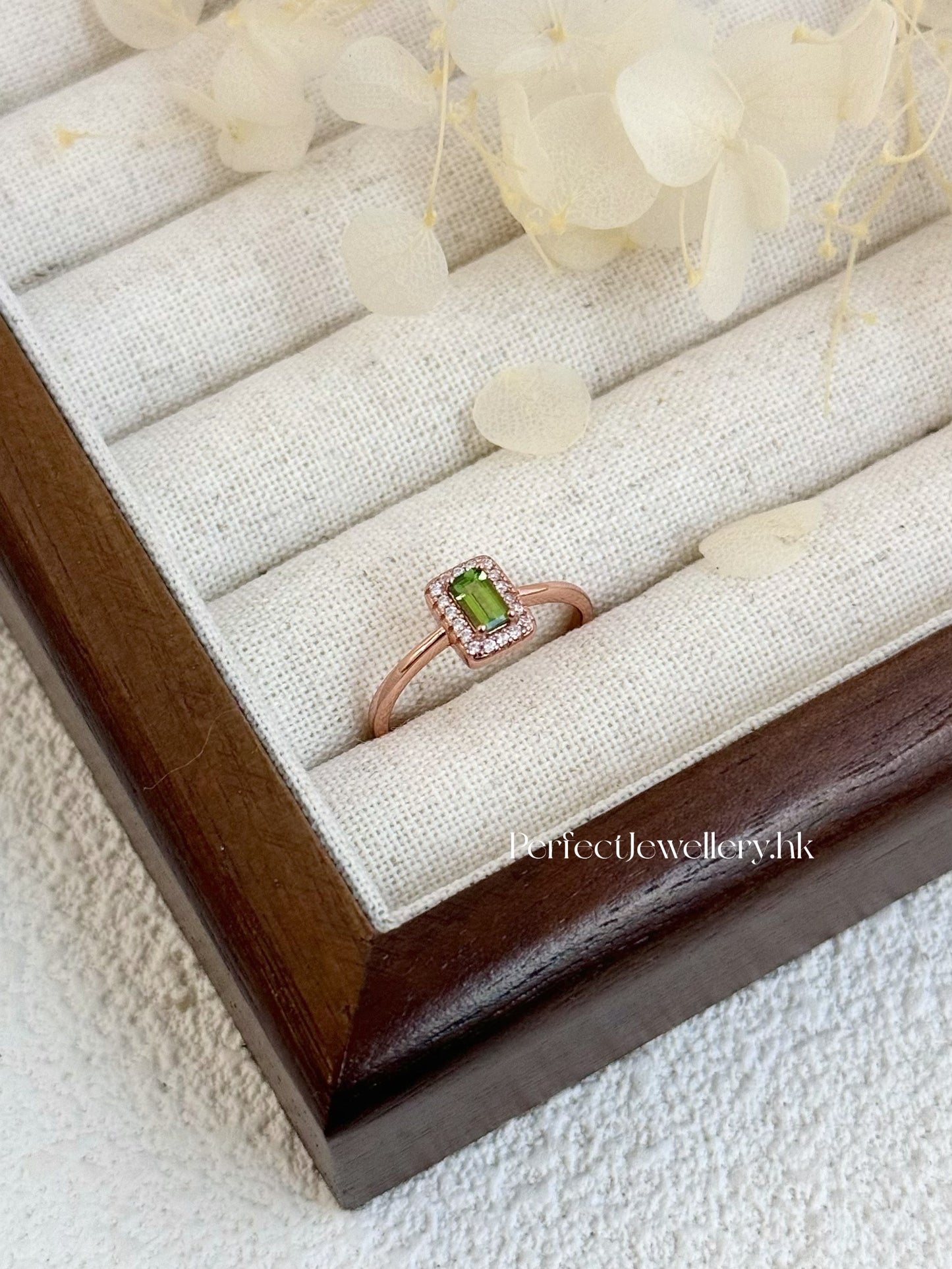 Green Tourmaline S925 Ring | 綠碧璽圍鑲S925戒指