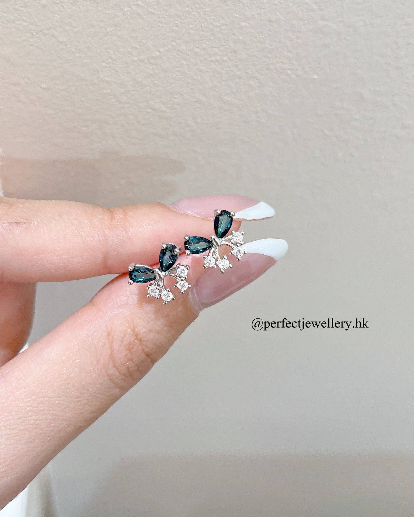 ✨Nabi London Blue Earrings 🦋｜倫敦藍拓帕石蝴蝶耳釘✨