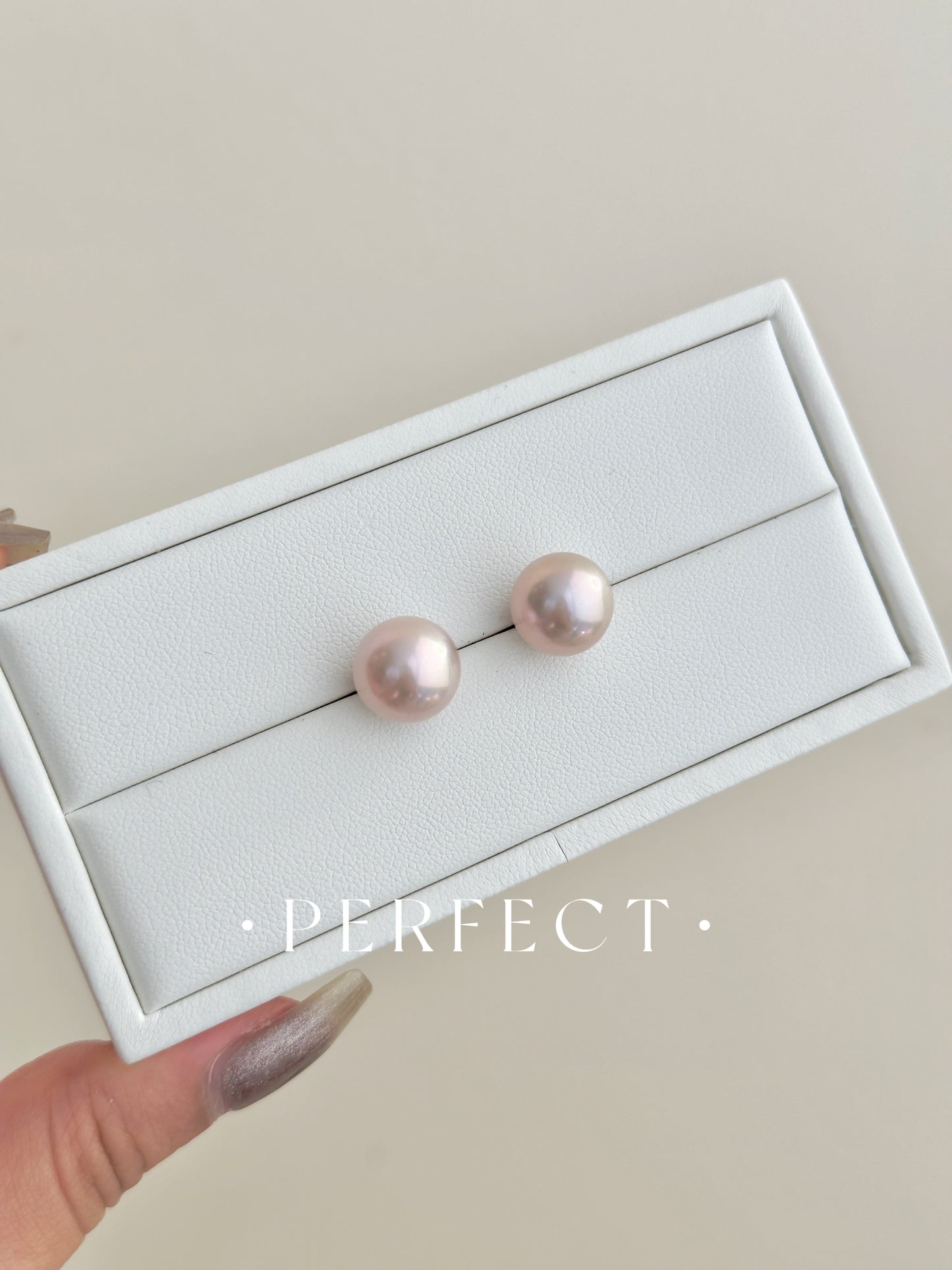 Freshwater Pearl S925 Earrings | 曼塔玫瑰粉淡水珍珠S925耳釘