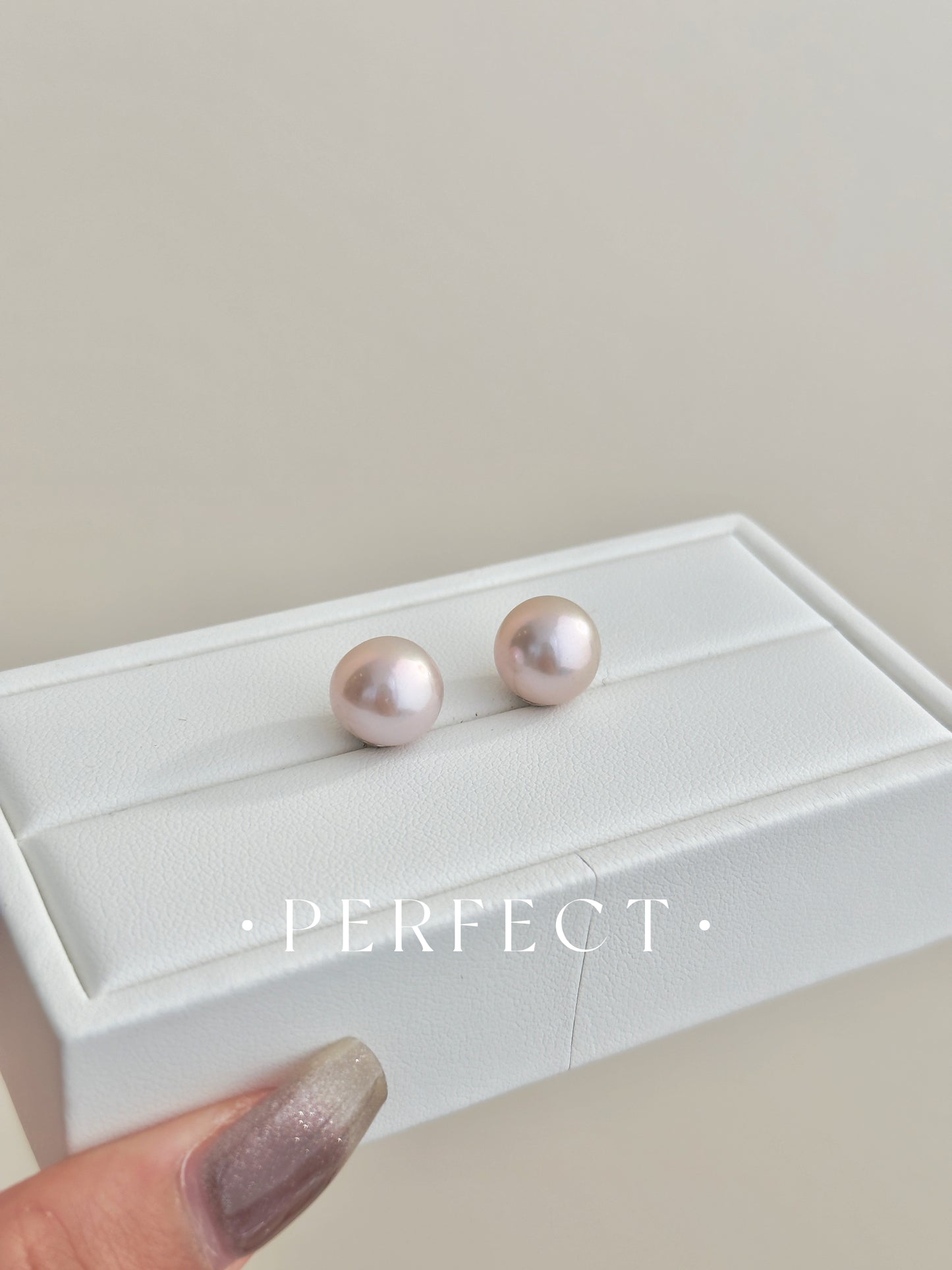 Freshwater Pearl S925 Earrings | 曼塔玫瑰粉淡水珍珠S925耳釘