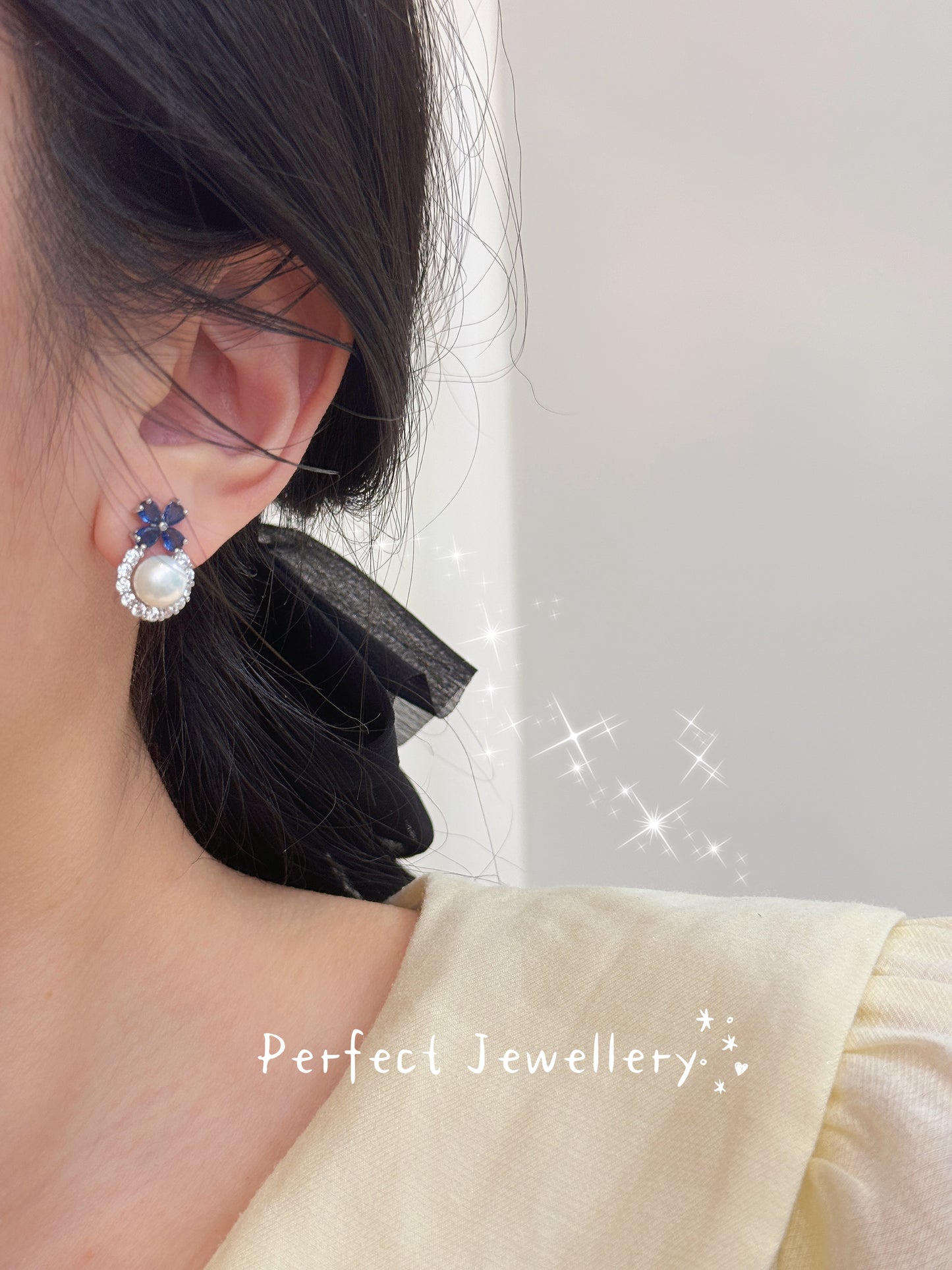 [Brass] Freshwater Pearl Earring | 淡水珍珠藍花花耳釘