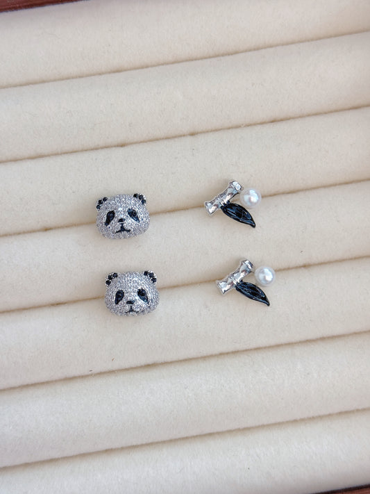 [Brass] Freshwater Pearl Earring | 淡水珍珠熊貓🐼AB耳釘