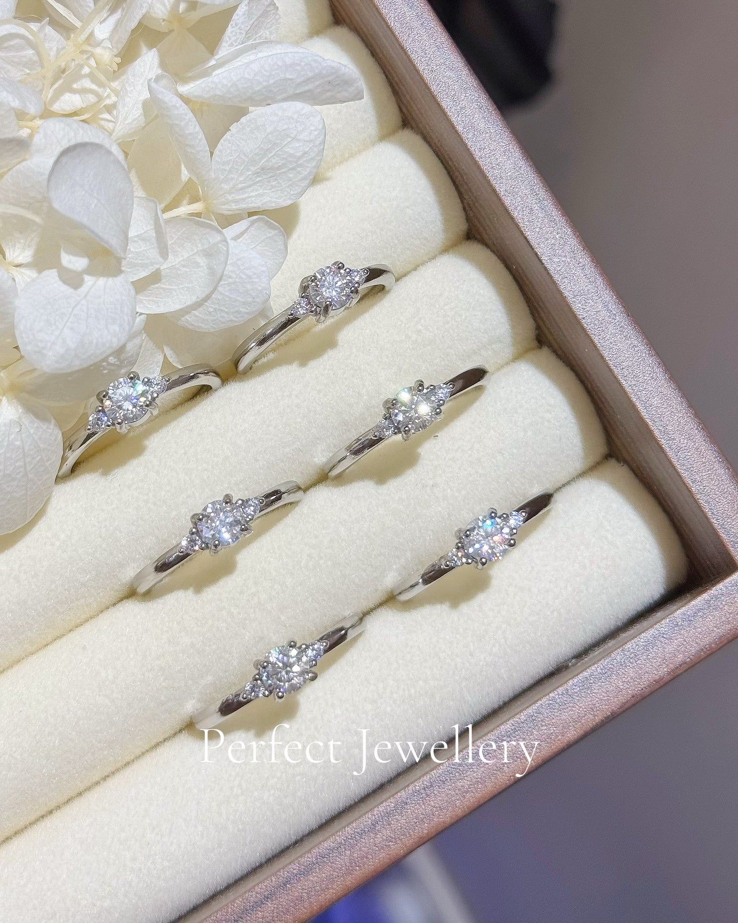 [Brass] Moissanite Ring ✨經典莫桑三石款戒指💍