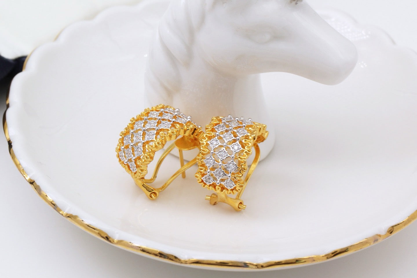 [S925] ✨Italian Vintage Lace Ear Hoop｜義大利蕾絲復古耳扣🎀✨