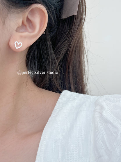 Heart 💕 S925 Earrings | 愛心鏤空S925耳釘