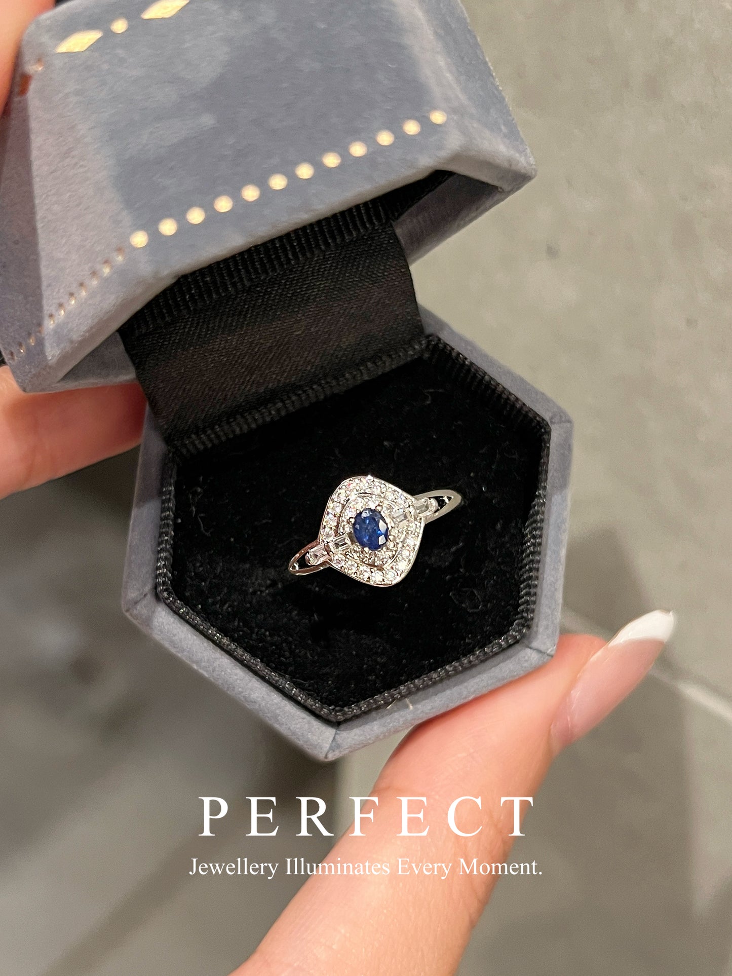 Blue Sapphire Brass Ring | 藍寶石戒指