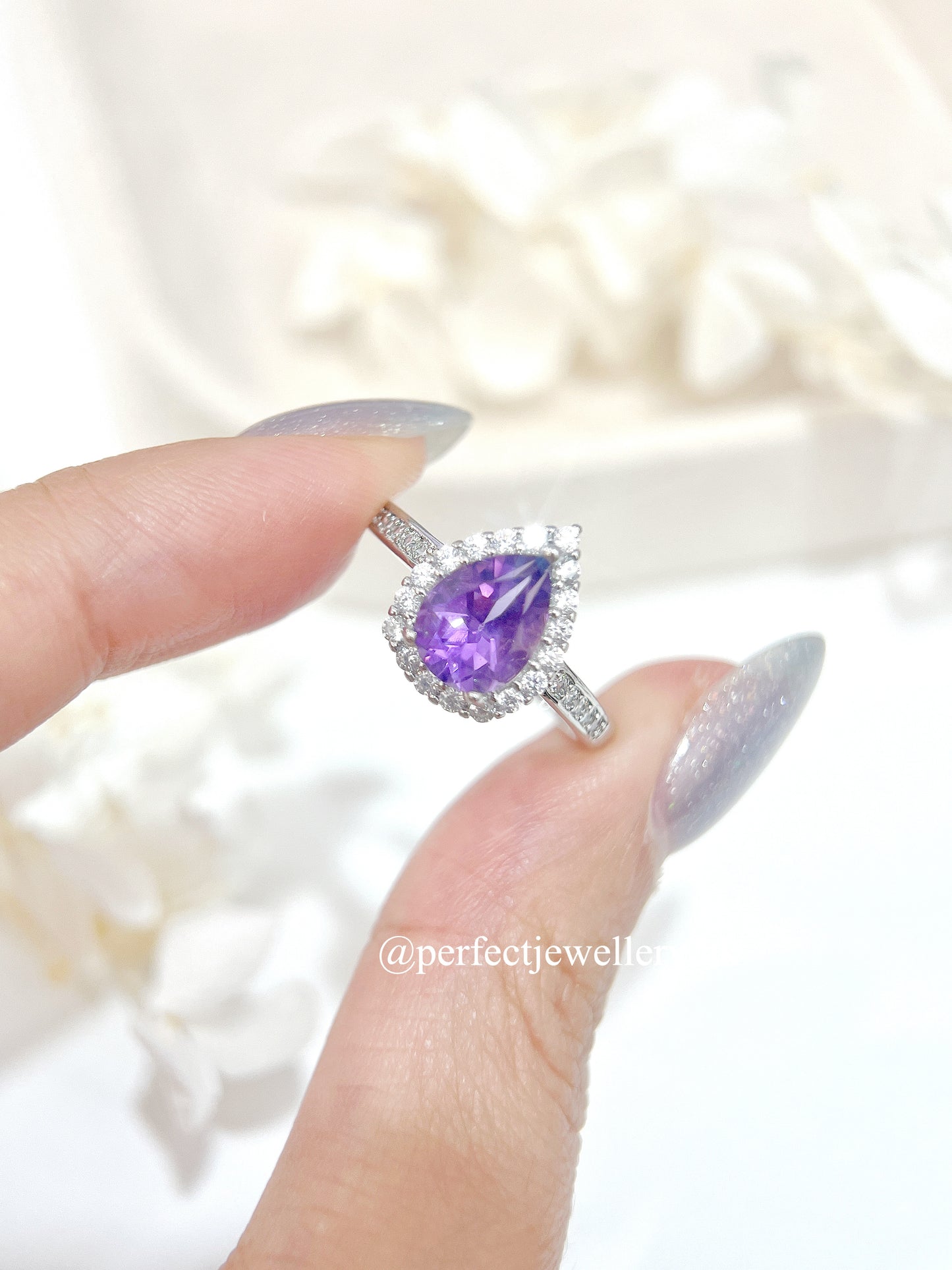 ✨3ct Amethyst Brass Ring | 紫水晶🔮水滴圍鑲戒指✨