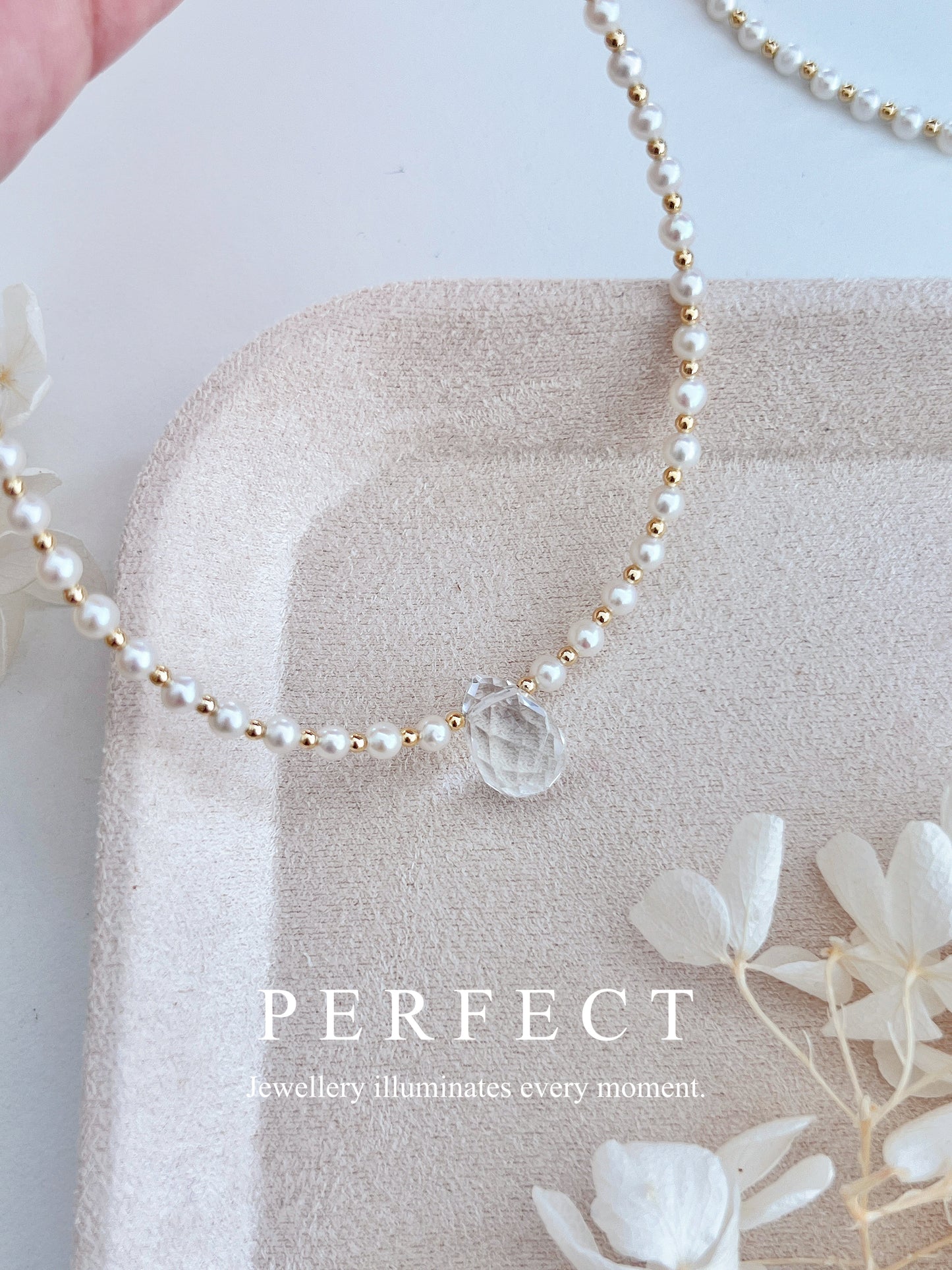 Morning Dew 💧✨Aurora Freshwater Pearl & Crystal | 極光淡水珍珠水晶項圈✨