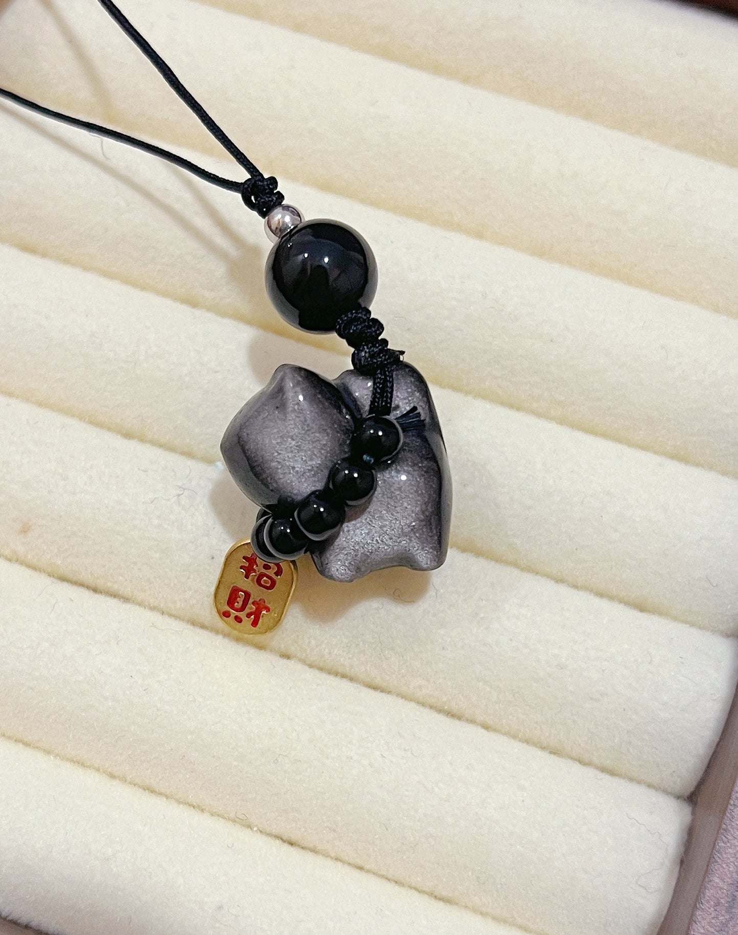 Silver Obsidian Cat 銀耀石貓貓掛件