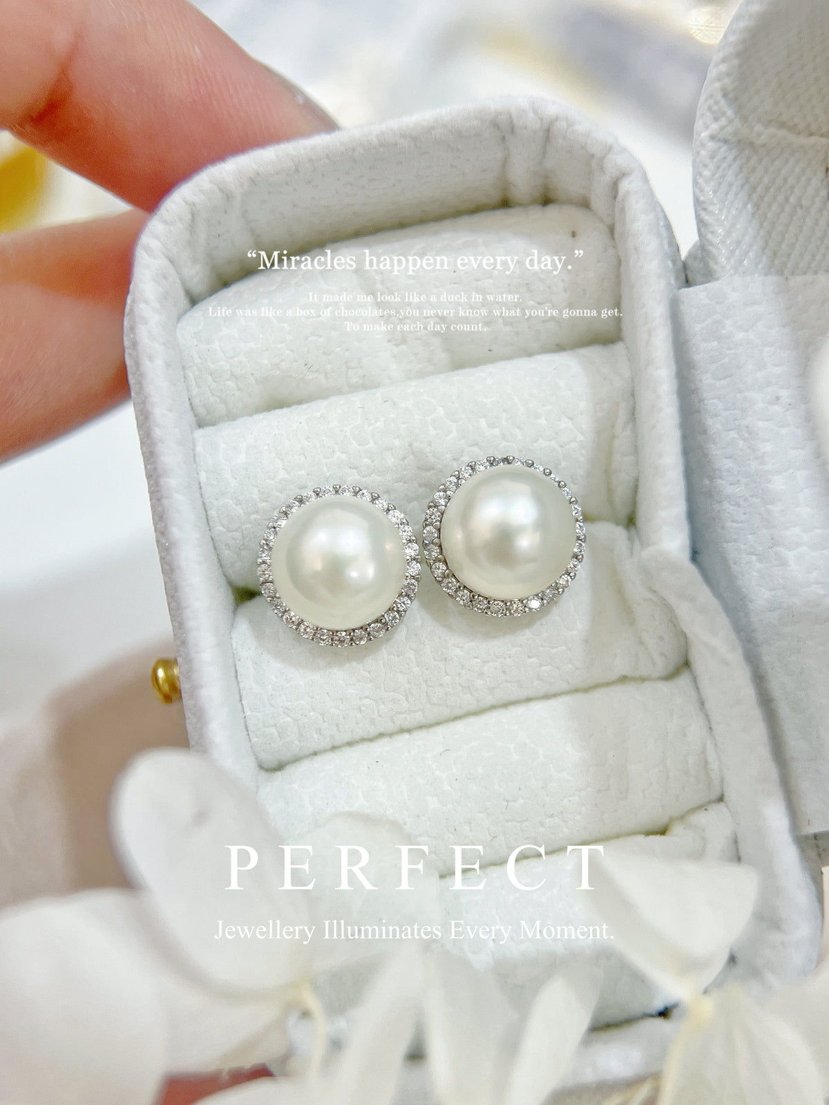 8.5 Freshwater Pearl S925 Earrings |淡水珍珠圍鑲耳釘