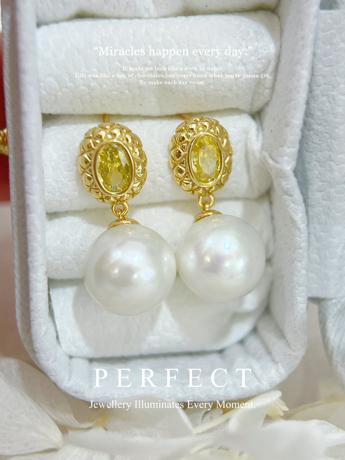 11mm Freshwater Pearl S925 Earrings | 淡水珍珠黃綠鋯石耳釘