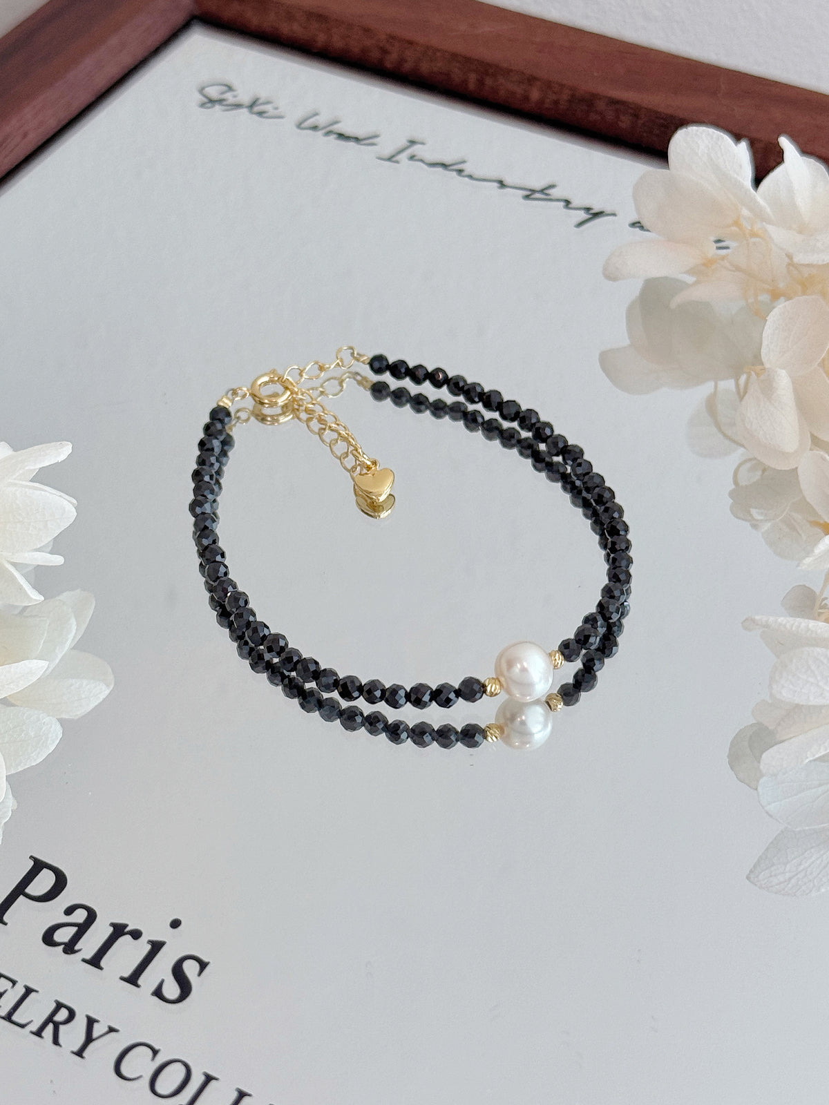 Black Spinel & Freshwater Pearl Bracelet | 黑尖晶單珠淡水珍珠手鏈