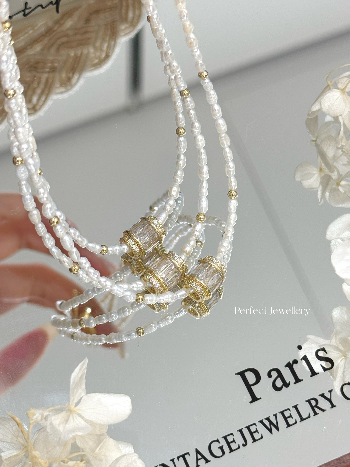 Freshwater Pearl Brass Necklace | 路路通小螺米淡水珍珠項鏈