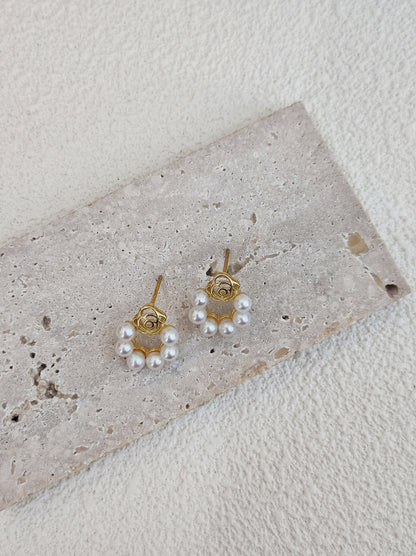 Freshwater Pearl Earring | 玫瑰花花環BB珠耳釘