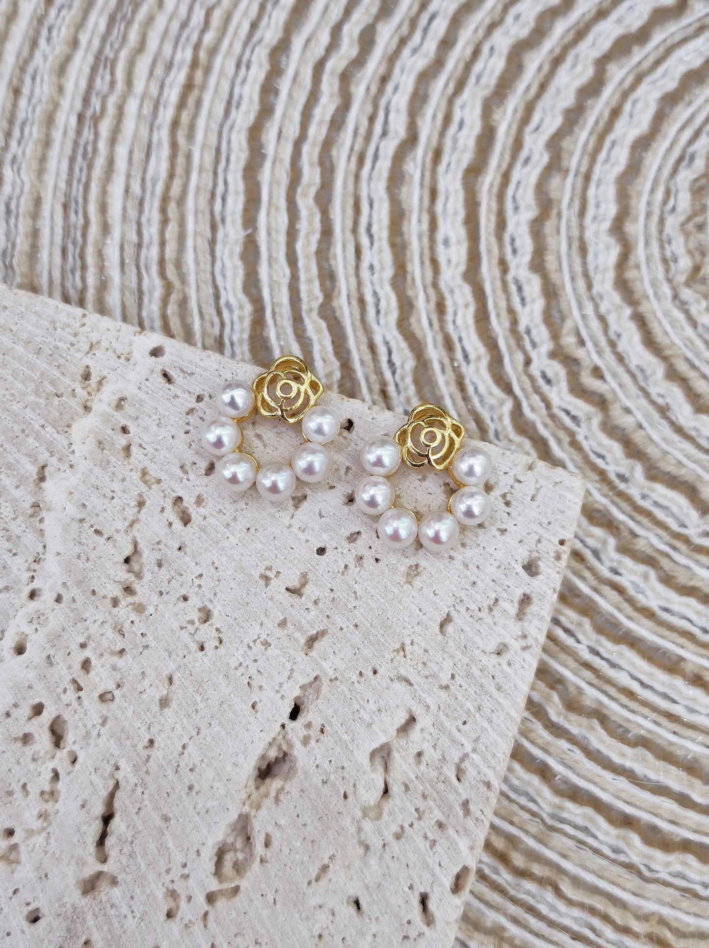 Freshwater Pearl Earring | 玫瑰花花環BB珠耳釘